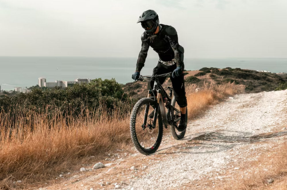 Why Gravel Riding Is So Popular Right Now